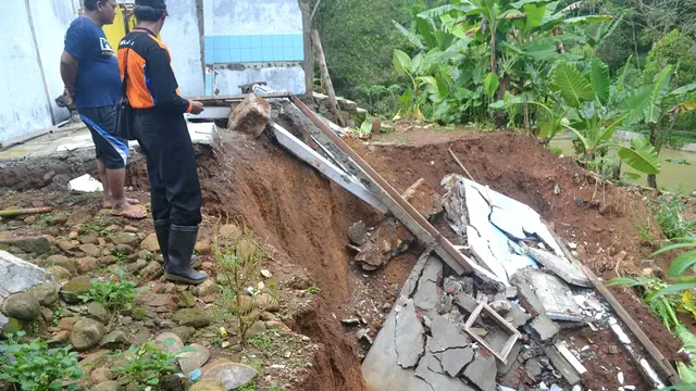 Ilustrasi - Puluhan desa di Cilacap teridentifikasi sebagai zona merah longsor. (Foto: Liputan6.com/Muhamad Ridlo)
