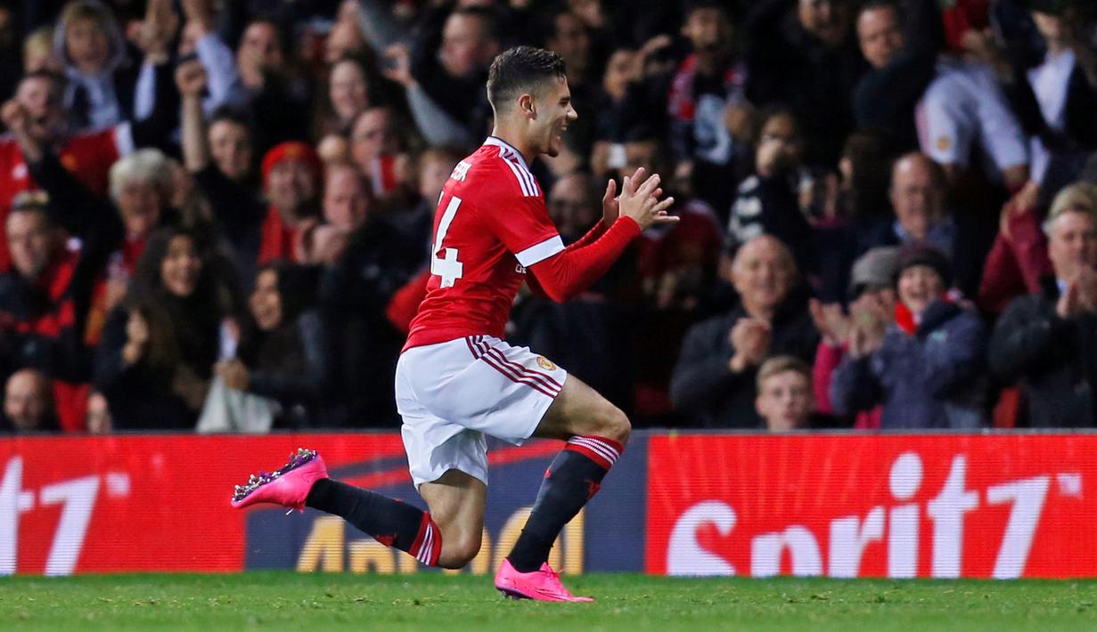 Ekspresi Andreas Pereira setelah mencetak gol kedua ke gawang Ipswich Town dalam laga putaran ketiga Piala Liga Inggris di Stadion Old Trafford, Manchester, Inggris, Kamis (24/9/2015) dini hari WIB. (Action Images via Reuters/Ed Sykes)