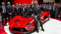 Bos Ferrari Mundur