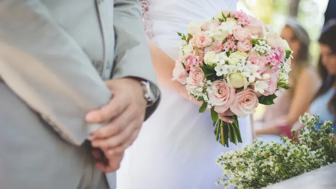 Pentingnya membicarakan finansial sebelum menikah