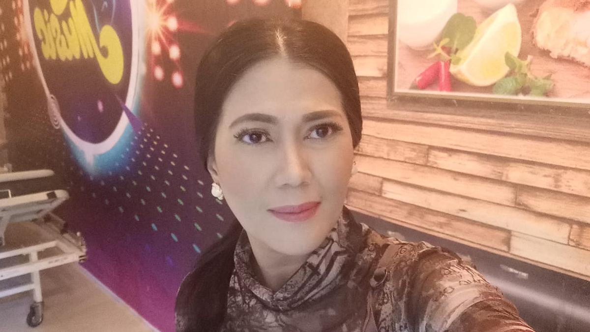 Helsi Herlinda Menangis, Foto dan Video Kenangan Hilang Setelah Instagram Diretas