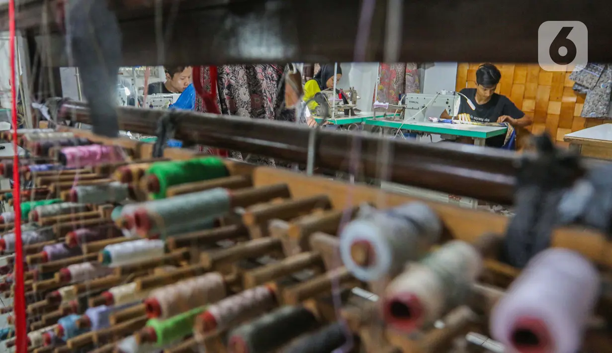 Pemerintah menyiapkan anggaran untuk subsidi bunga Kredit Usaha Rakyat (KUR) sebesar Rp47,78 triliun pada 2024. (Liputan6.com/Angga Yuniar)