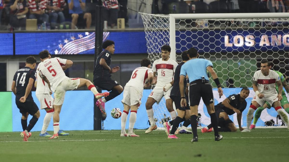 Piala Dunia 2026: Rotasi Besar-besaran yang Berujung Kekalahan Bagi Amerika Serikat
