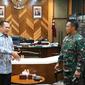 Ketua MPR Bamsoet bertemu Kepala Staf Angkatan Darat (KSAD) Jenderal TNI Andika Perkasa, di Ruang Kerja KSAD, Jakarta, Kamis (19/11/20).