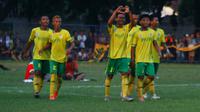 Perseta Tulungagung, salah satu pesaing Arema Indonesia di Liga 3 Jatim. (Bola.com/Robby Firly)