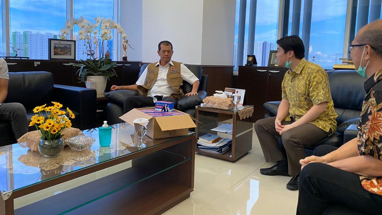 Bersama Lawan COVID-19, PT. LAPI LABORATORIES Salurkan Suplemen Kesehatan