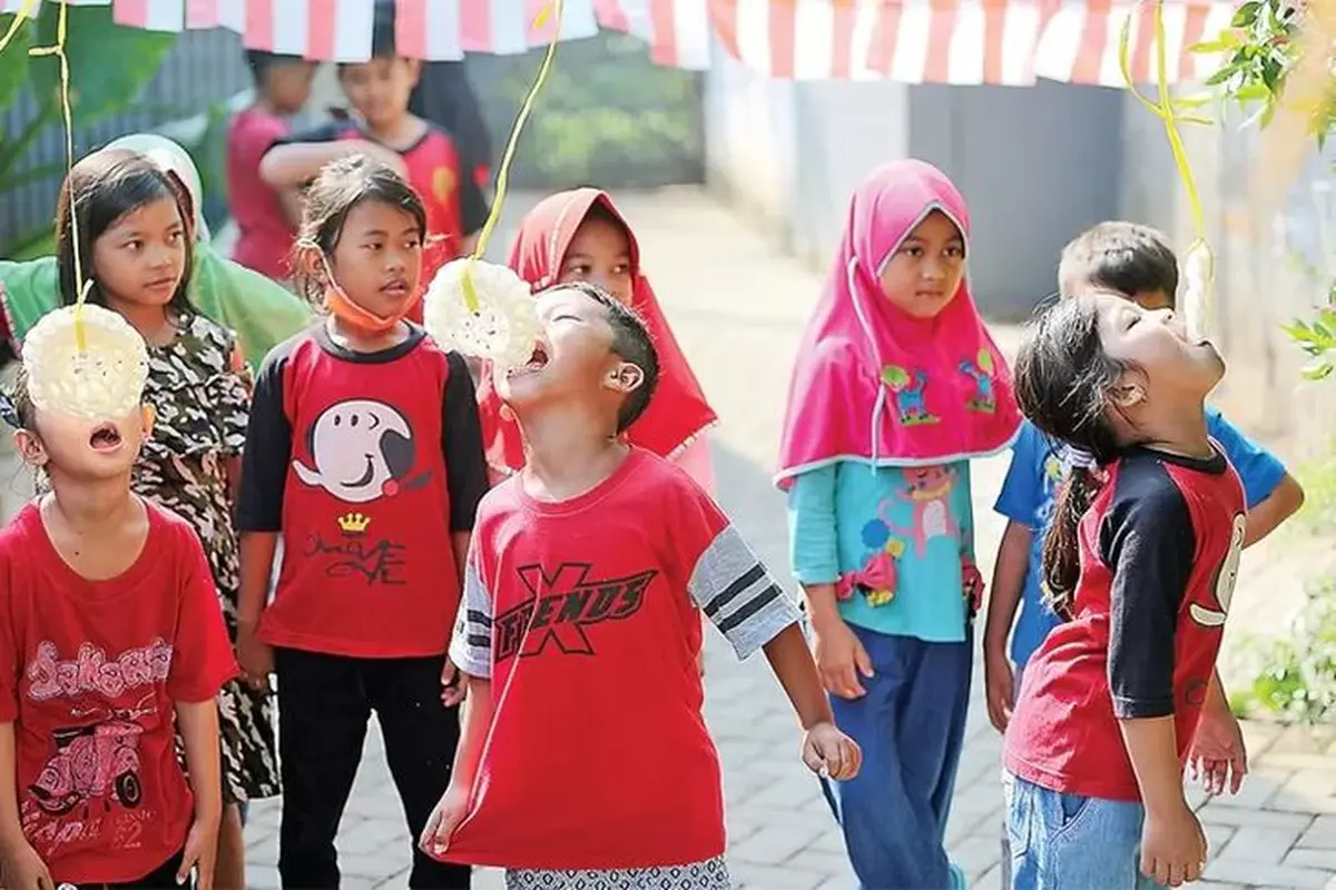 Lomba 17 Agustus. (foto: Pinterest/JawaPos).