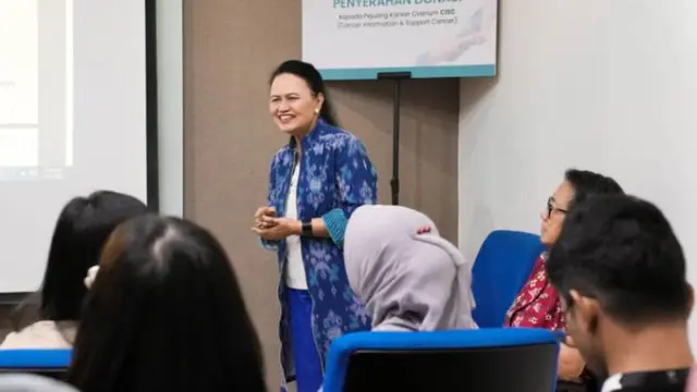 Brand Fesyen Lokal Peduli dan Membantu Pejuang Kanker Ovarium