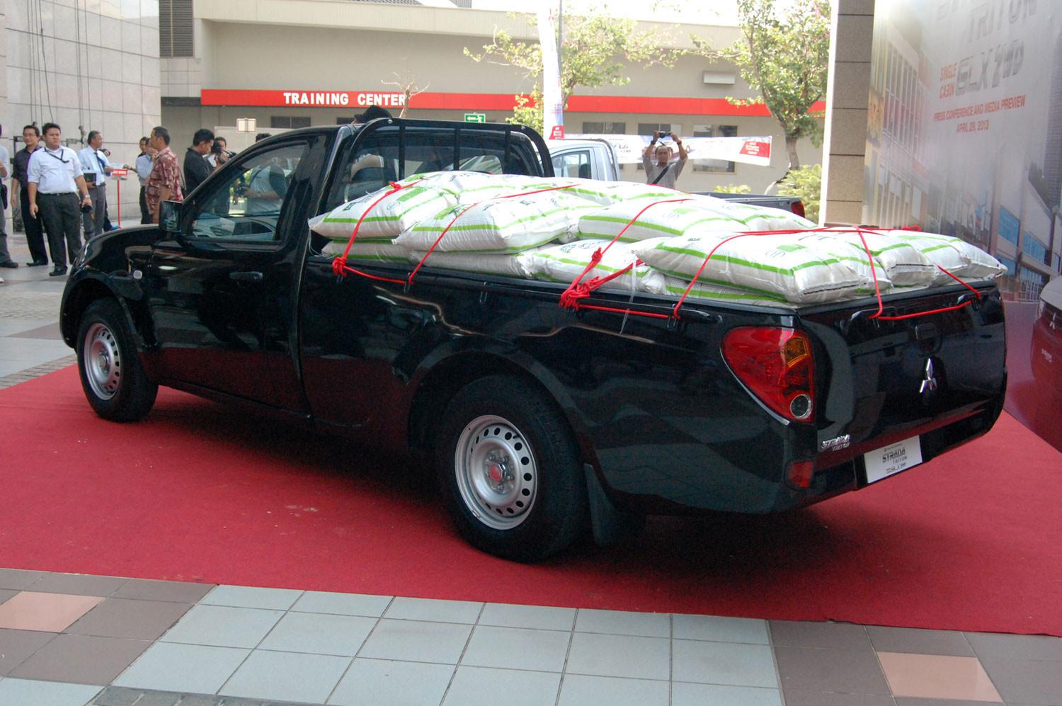 Mitsubishi Strada Triton Single Cab