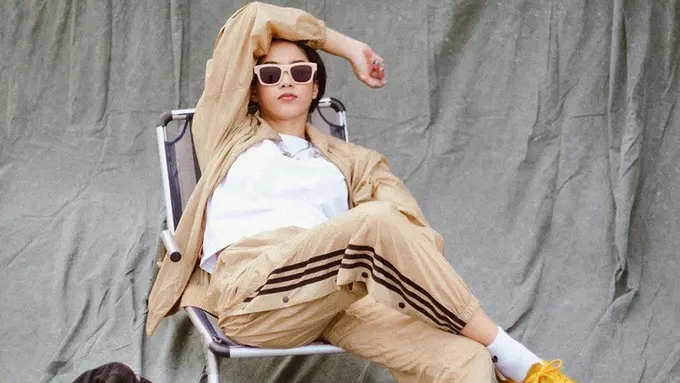 Gaya Sporty Aghniny Haque, Mantan Atlet Nasional Taekwondo yang Jadi Sorotan