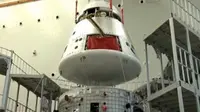 Modul kru (atas) dan modul layanan dari pesawat ruang angkasa China yang baru. (Foto: CAST)