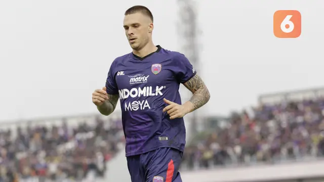 Shopee Liga 1 : Persita Tangerang Vs PSM Makassar