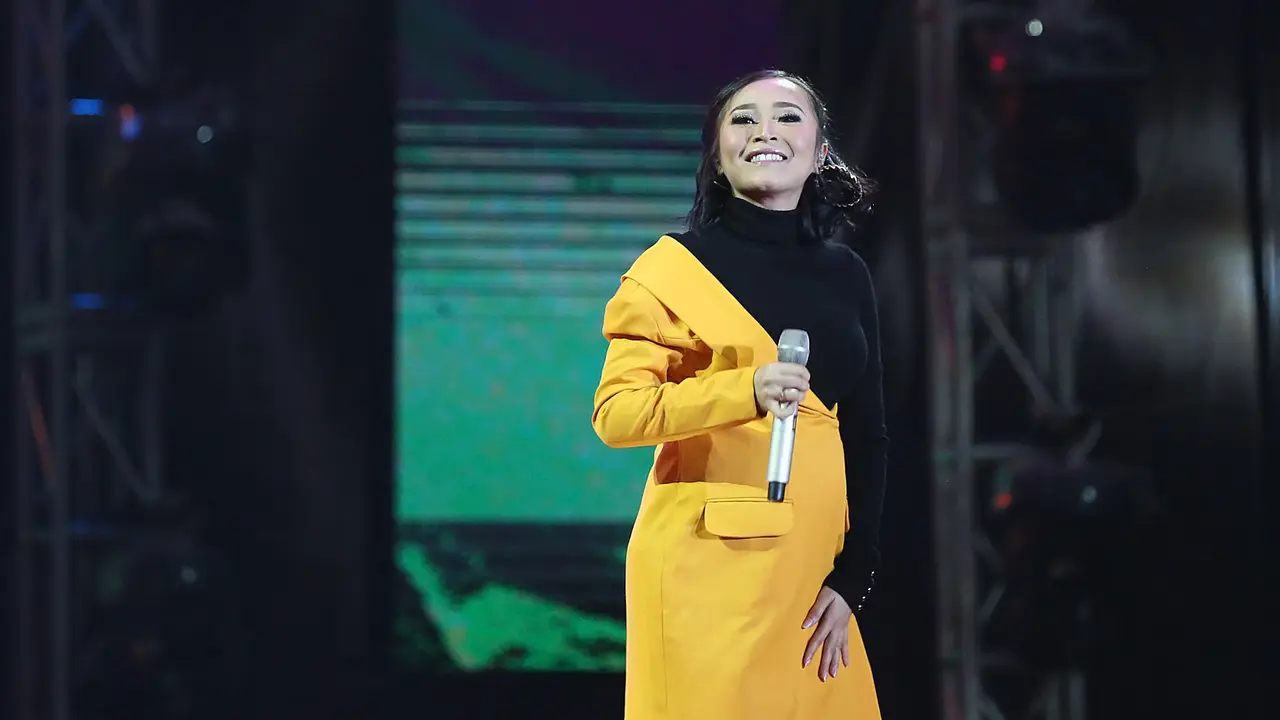 [Bintang] Rinni Wulandari