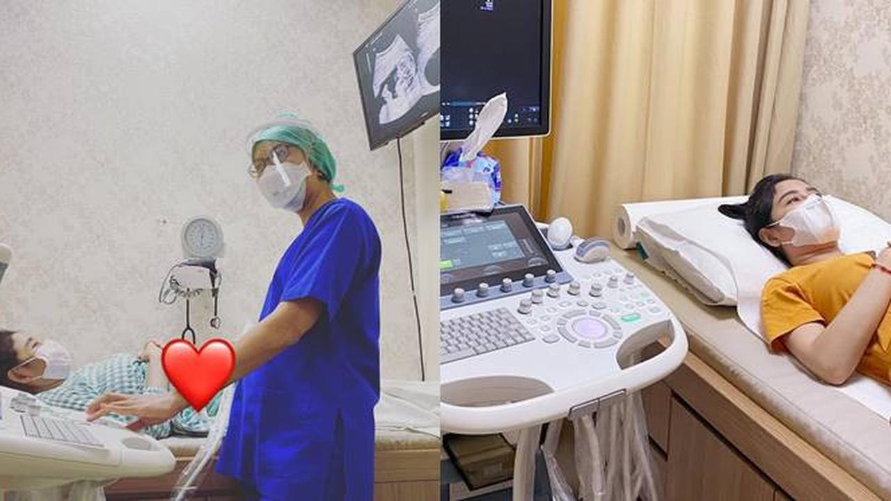 Tunjukan Hasil USG, Ini 6 Potret Uut Permatasari saat Periksa Kandungan