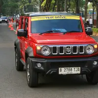 Ini Alasan Suzuki Jimny 5-Door Cocok untuk Pengemudi Perempuan