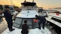 Usai Segel Toko Perhiasan Mewah, Bea Cukai Kini Periksa Puluhan Kapal Yacht