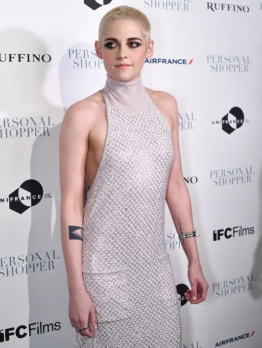 Kristen dan Stella yang telah menjalin hubungan selama lima bulan dikabarkan jarang bertemu lantaran kesibukannya masing-masing. Belum lama ini, keduanya terlihat menghabiskan waktu bersama. (AFP/Bintang.com)