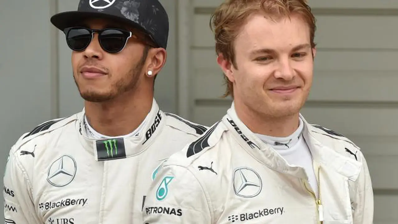 Nico Rosberg dan Lewis Hamilton