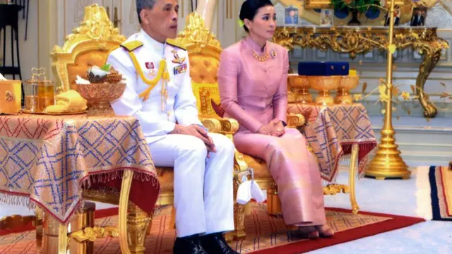Ratu Suthida (AP)
