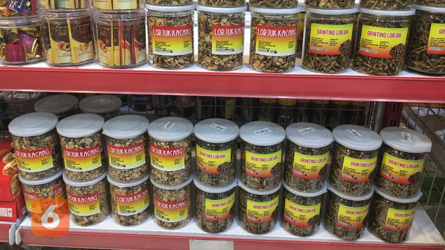 Bhek, Toko Oleh-Oleh Khas Surabaya