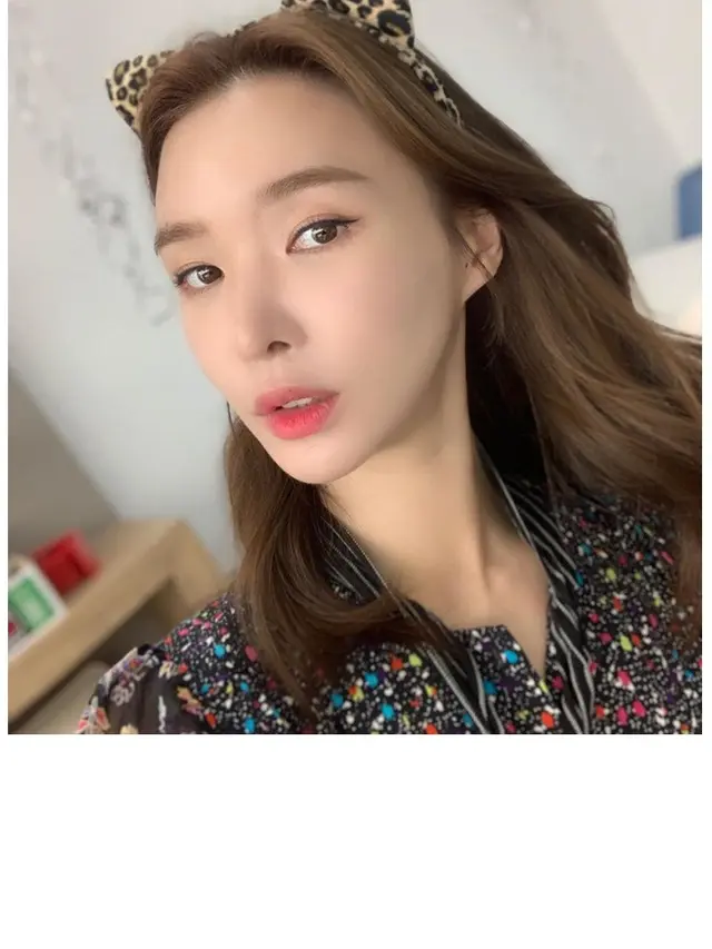 7 Pesona Lee Somin, Artis Korea Selatan yang Idolakan Hotman Paris