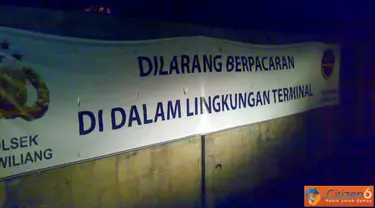 Citizen6, Bogor: Himbauan yang ditujukan kepada warga dari polsek dan dishub Leuwiliang, Bogor. (Pengirim: Ade Maryadi)