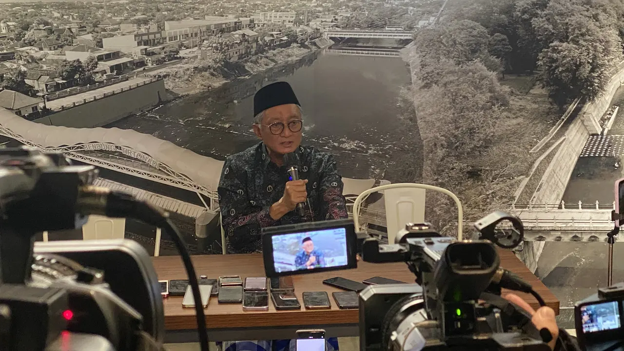 Menteri Pekerjaan Umum (PU), Dody Hanggodo, di Kementerian PU, Jumat (10/4/2026). (Liputan6.com/Tian)