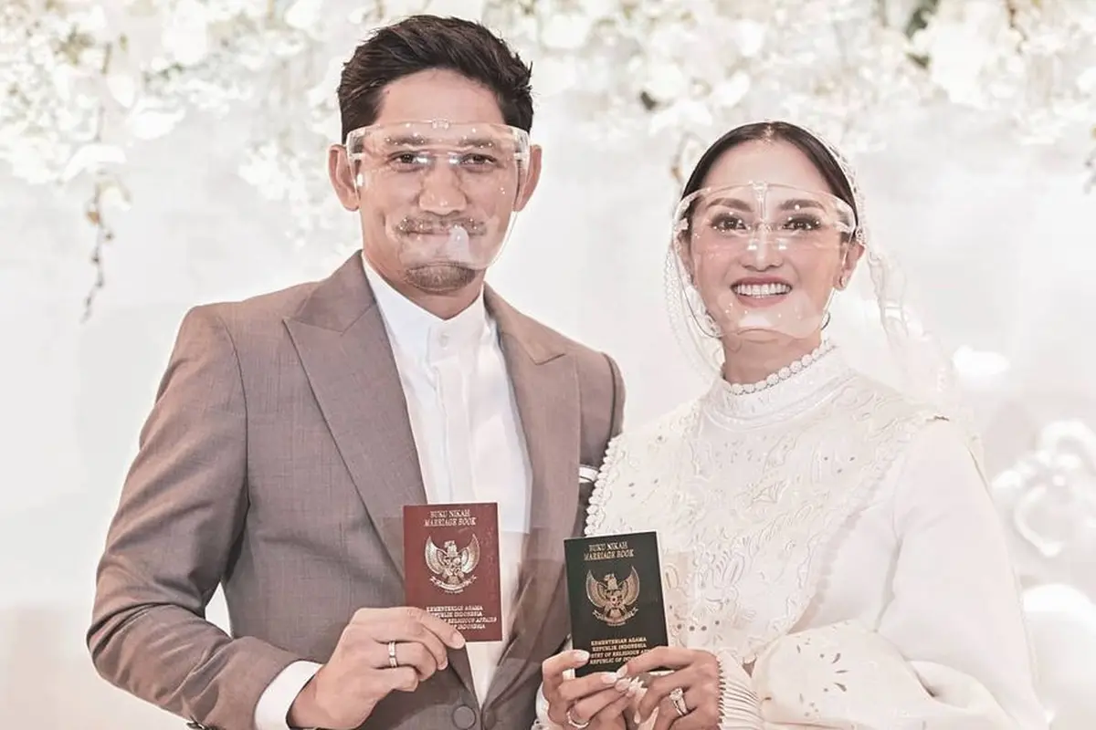 [Fimela] Pernikahan Ibnu Jamil dan Ririn Ekawati
