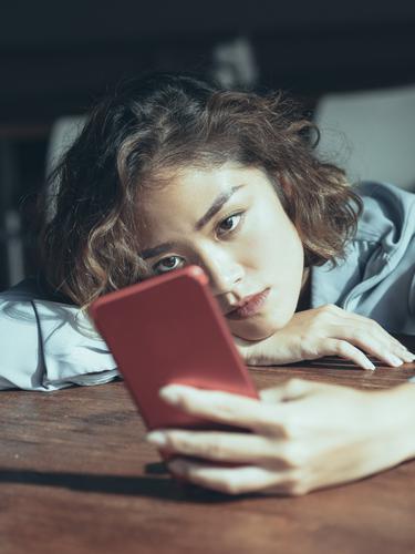 Mengakses Sosial Media Berlebihan Membahayakan Psikis Lifestyle Fimela Com