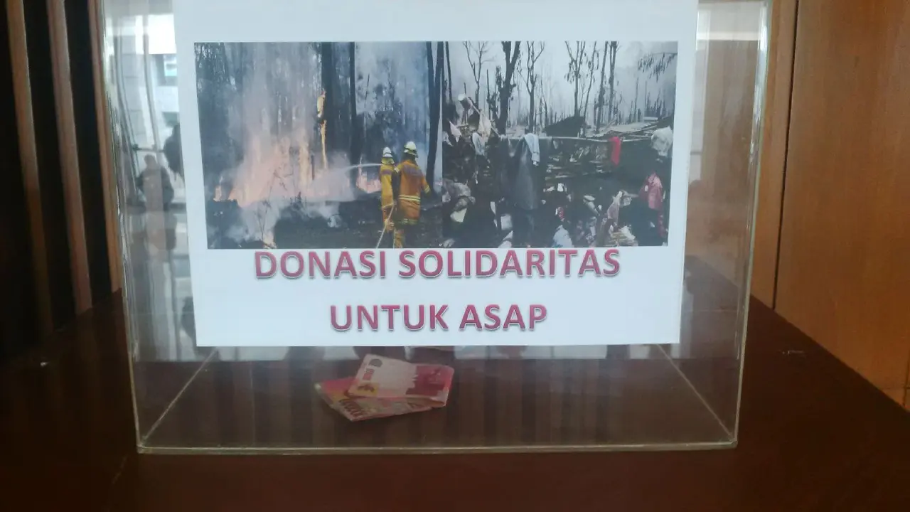 Kotak donasi korban asap