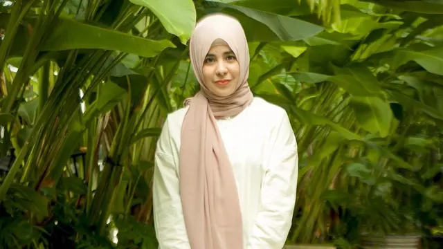 Penampilan Tertutup Sederet Artis Ini Pernah Jadi Sorotan, Ramai Dikomentari