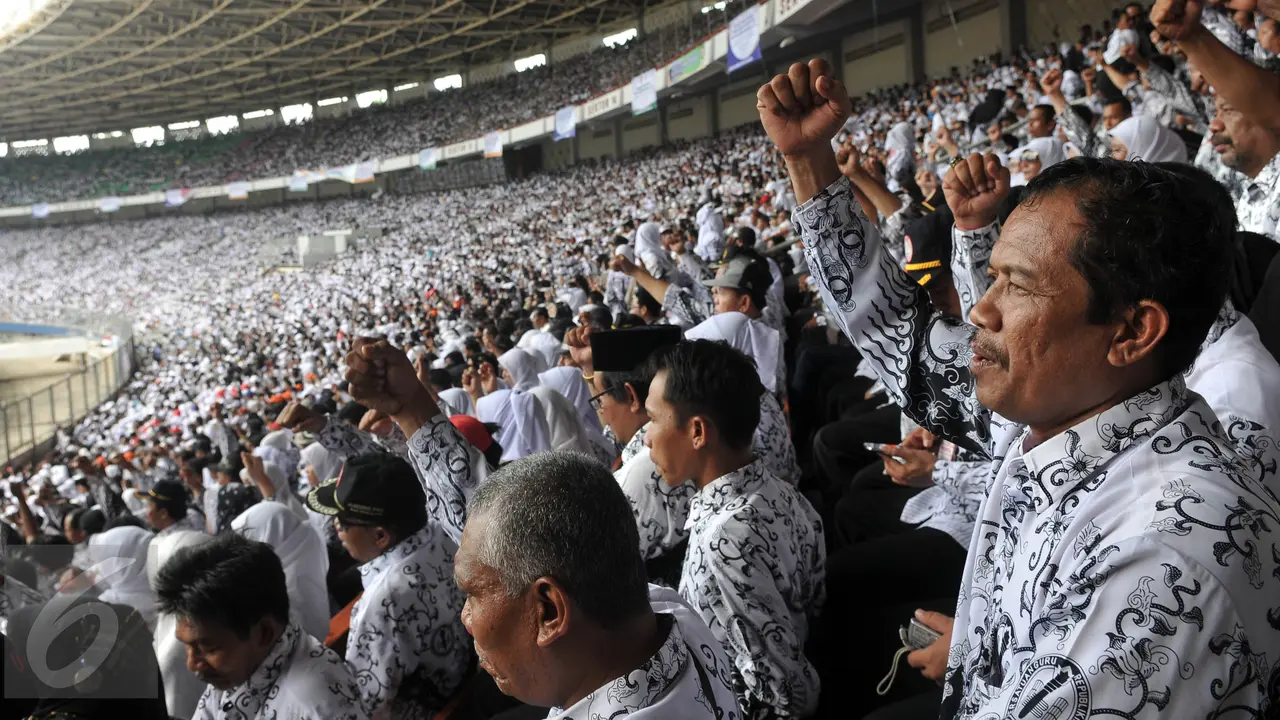 20151213- Ribuan Guru Padati SUGBK-Jakarta