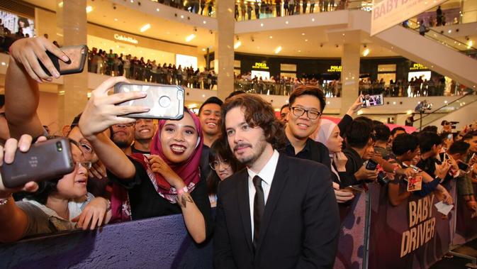 Tiba Di Asia Tenggara Sutradara Baby Driver Disambut Hangat Showbiz Liputan6 Com