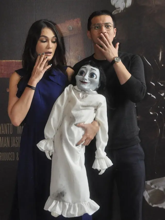 7 Momen Kedekatan Luna Maya dan Herjunot Ali, Sering Dijodohkan