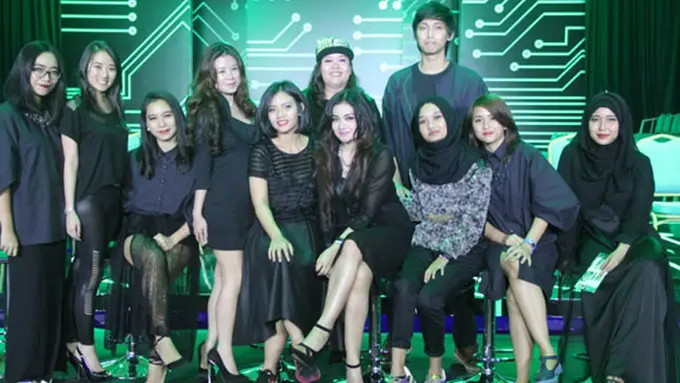 Copyright by Vemale.com