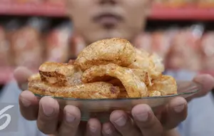 7 Tips Agar Kerupuk Kulit Tetap Garing Meski Sudah Lama Disimpan, Renyahnya Awet