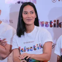 Preskon Viu Halustik (Adrian Putra/bintang.com)