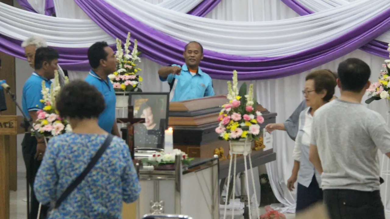 Keluarga Korban Bom Surabaya Asal Cirebon Minta Indonesia Tetap Damai