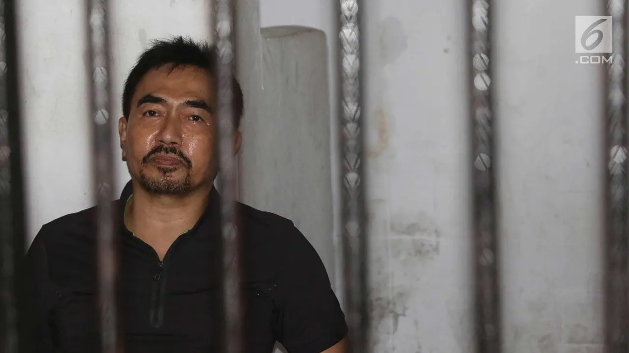 Semua Eksepsi Gatot Brajamusti Ditolak Hakim