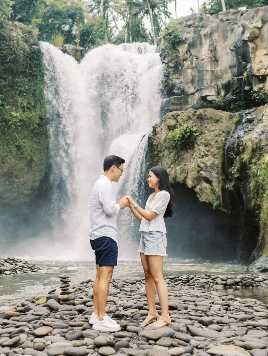 <p>Maudy Ayunda dan Jesse Choi (Instagram/maudyayunda)</p>