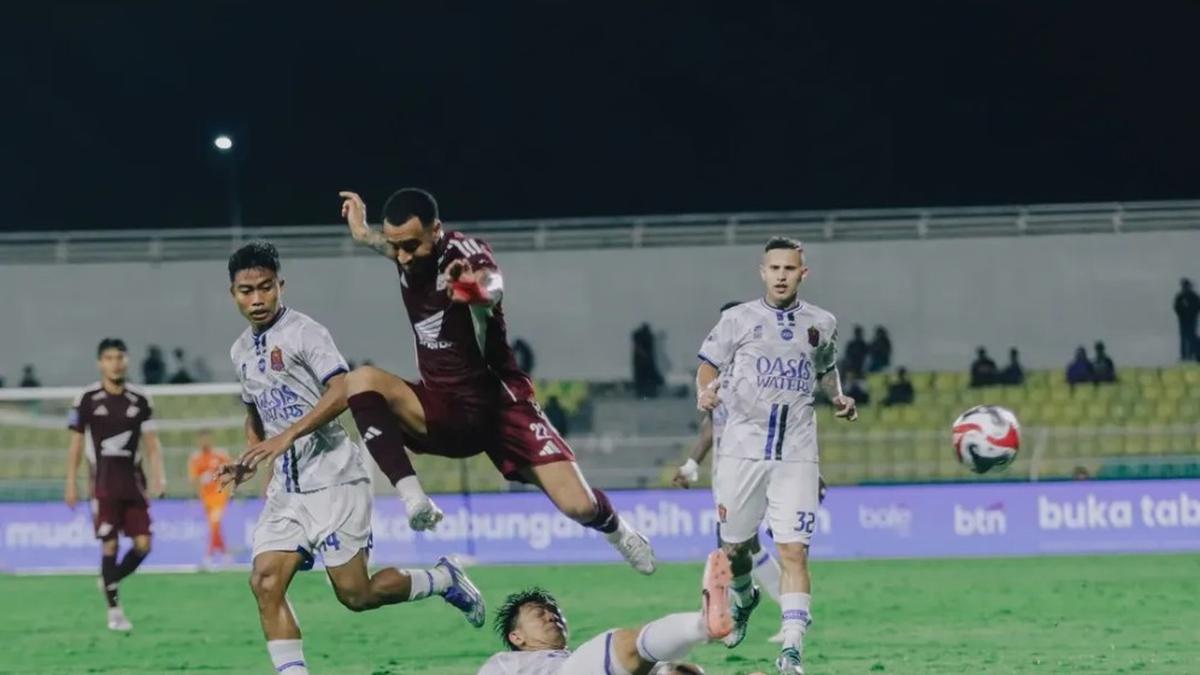 BRI Super League: Belajar dari Duel Melawan PSM, Pelatih Persijap Masih Berusaha Cari Keseimbangan Tim