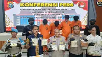 Konferensi pers pengungkapan narkotika jaringan internasional yang melibatkan narapidana di Lapas dan warga Malaysia. (Liputan6.com/M Syukur)