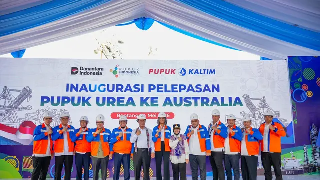 Pupuk Indonesia melalui Pupuk Kaltim melaksanakan ekspor perdana urea ke Australia dalam skema G2G, ditandai dengan pelepasan kapal di Dermaga BSL Pupuk Kaltim, Bontang, Kamis (14/5/2026). (Foto: Pupuk Indonesia)