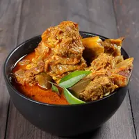 ilustrasi gulai daging sapi/sri widyowati/Shutterstock