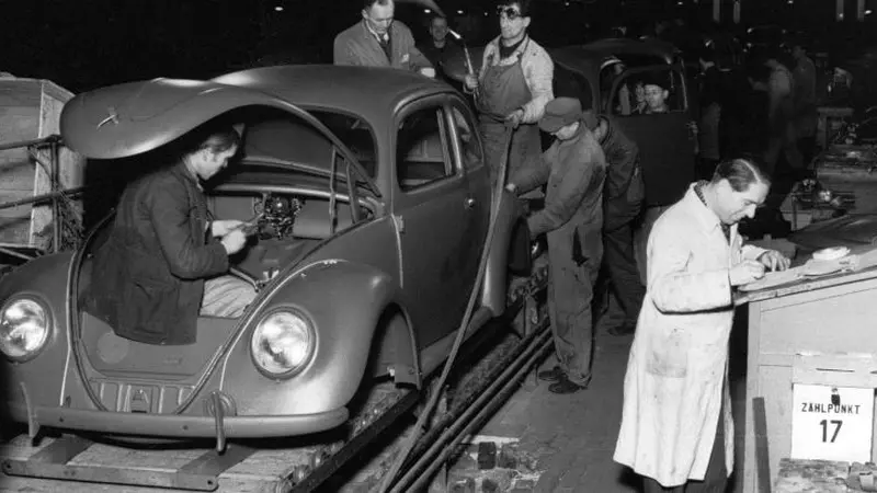 Memperingati 70 Tahun VW Kodok Pertama Lahir ke Muka Bumi