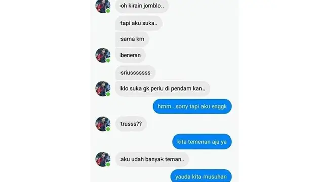 5 Cara Kreatif Tolak Cinta Melalui Chat Ini Bikin Geleng Kepala