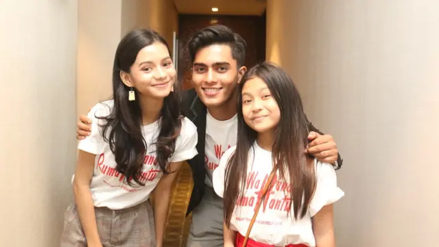 [Bintang] Wahana Rumah Hantu