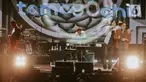 Penampilan grup band Dewa 19 saat berkolaborasi dengan Once Mekel, Ari Lasso, dan Dul Jaelani dalam Tamagochill (its’s time to go chill) di Tennis Indoor Senayan, Jakarta Pusat, pada Kamis (21/11/2019). Kolaborasi Dewa 19, Once, Ari Lasso, dan Dul memukau penonton. (Liputan6.com/Faizal Fanani)