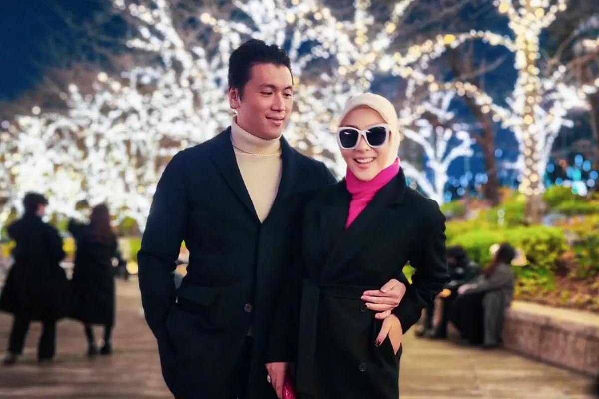 Syahrini dikabarkan bercerai dengan Reino Barack