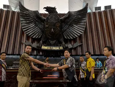 MPR RI gelar gladi kotor acara pelantikan Presiden dan Wakil Presiden terpilih di Gedung Nusantara, Komplek Parlemen, Senayan, Jakarta, Jum'at (17/10/2014) (Liputan6.com/Andrian M Tunay)